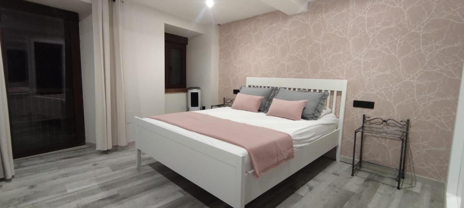 Апартаменти La Casita De Sofia Монфорте-де-Лемос Екстер'єр фото